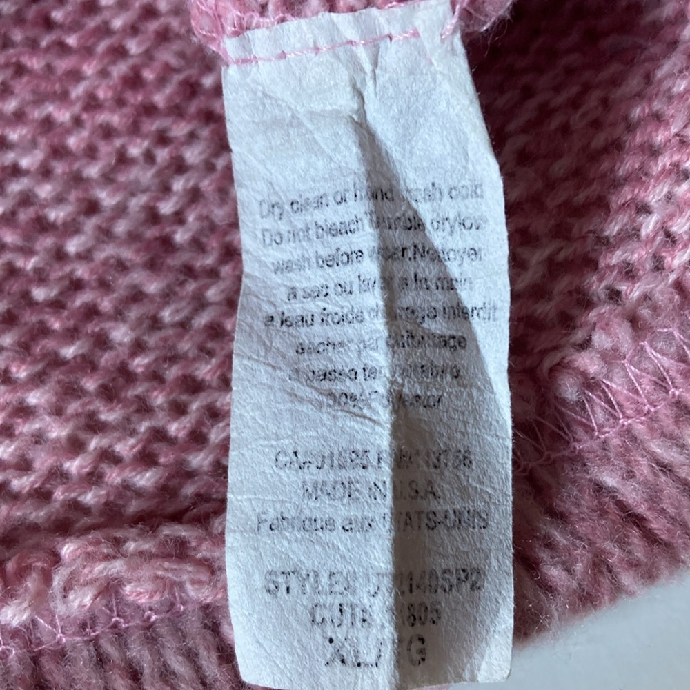 Pink turtleneck sweater - Picture 3 of 4